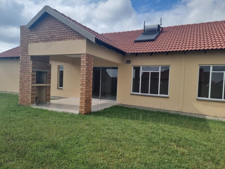 3 Bedroom Property for Sale in Waterkloof Hill Estate North West
